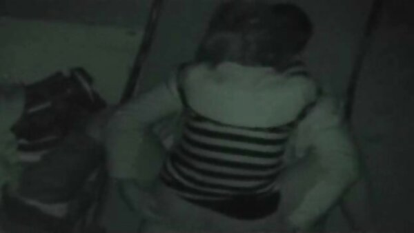 Shemales menggoda jerking off kartun main jolok batang kompilasi video seks