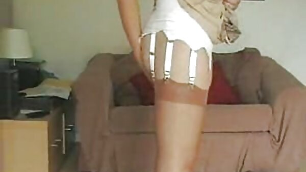 Wanita sex lucah video kayu hitam Melody meniup BBC selepas persetubuhan mubaligh