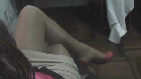 Lecherous gambar bogel sex blond temptress Kate England is fucked by horny black shemale