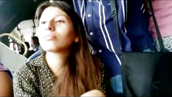 Dua gadis kecil kurus Naveen video lucah pelajar Ora dan Alaina Kristar telah disetubuhi oleh lelaki besar